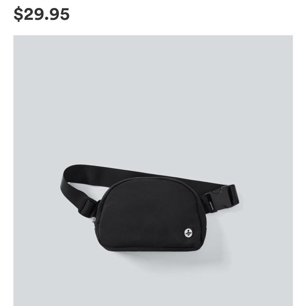 Halara - Compact Everyday Belt Bag